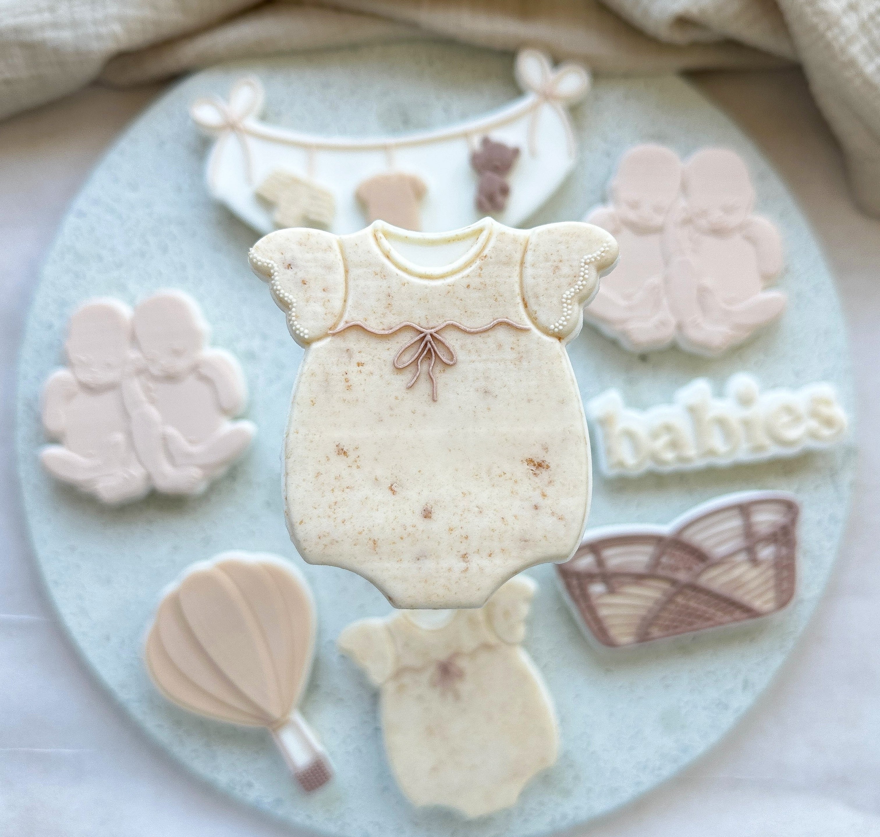 Baby bodysuit