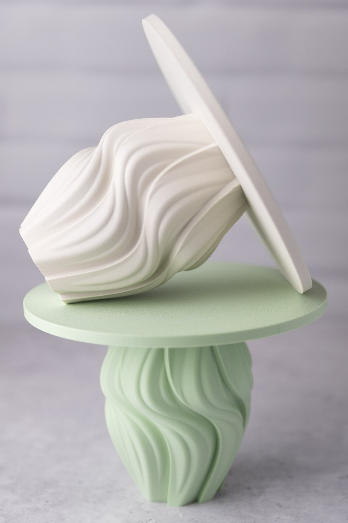 Silk Cake Stand